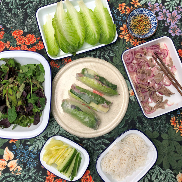 Bò Nhúng Giấm ( Poached Beef Rice Paper Rolls)